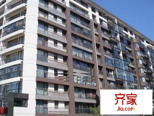 本家润园外景图