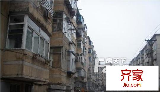 石油公司家属楼外景图