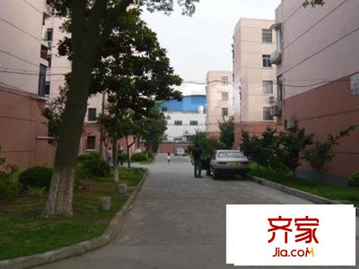 垦业小区外景图