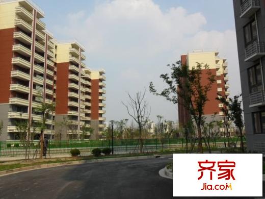 丽江佳苑外景图