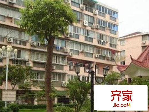 兰坪公寓外景图