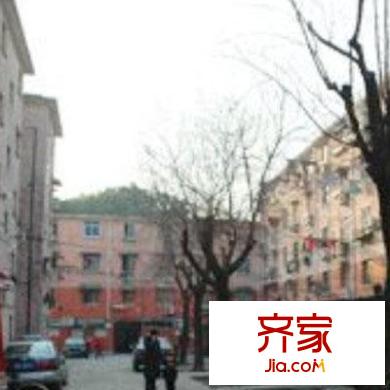 兰坪公寓外景图