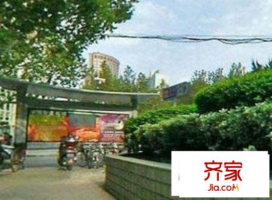 香港广场外景图