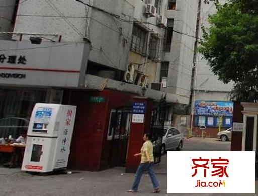 华江大楼外景图