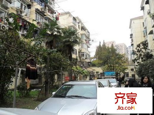 大二小区外景图