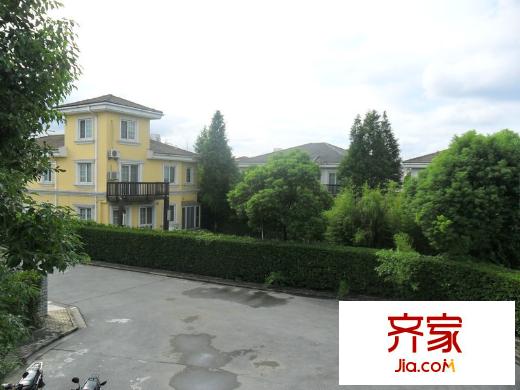羅山綠洲別墅
