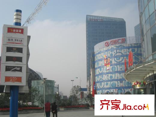 江湾尊堡配套图万达广场