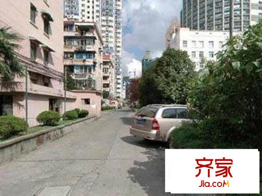 泉東小區(qū)外景圖