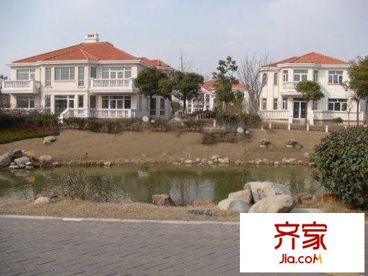 愛(ài)法奧朗新莊園外景圖實(shí)景圖