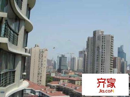 康定大楼外景图