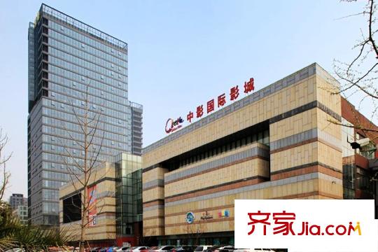 中南世紀(jì)城周邊-中影城