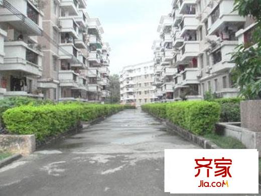 天河云山居外景图