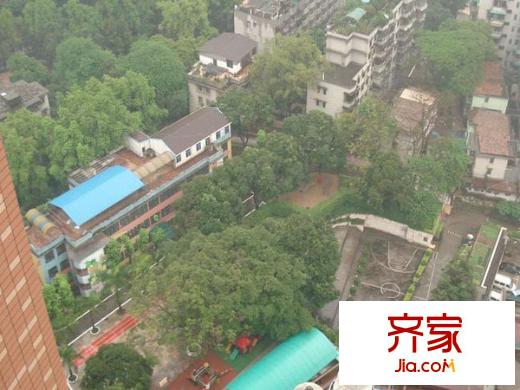 银翔花园外景图