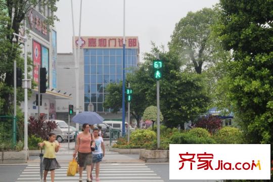 雅居乐七里海配套图与项目一路之隔的门诊部
