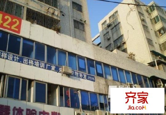 丝绸大厦外景图