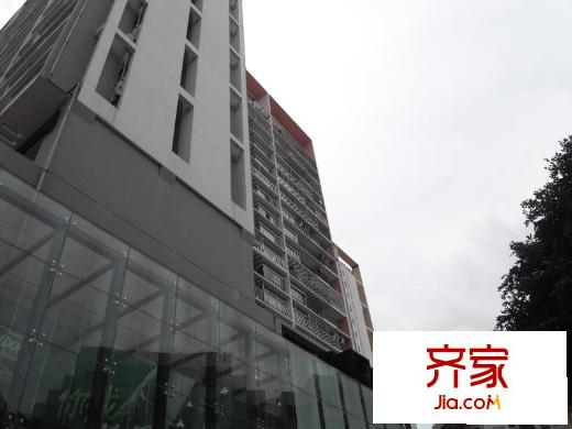 米兰寓所外景图小区相关图_5