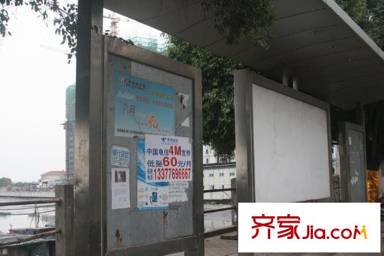 長堤1號配套圖小區(qū)大門前50米