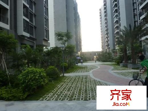 御龍華庭外景圖 