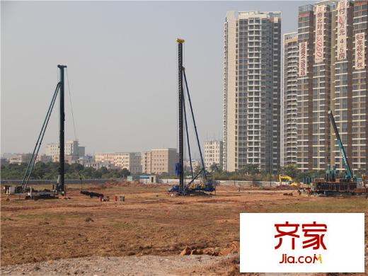 碧桂園常平首府實景圖小區(qū)施工現(xiàn)場（2013-12-27）