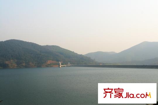 匯景御泉香山配套圖往北幾公里清溪森林公園湖景