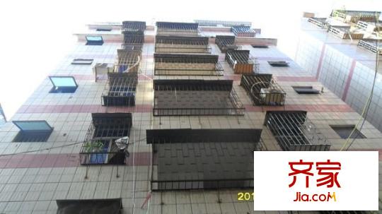 华龙新村外景图