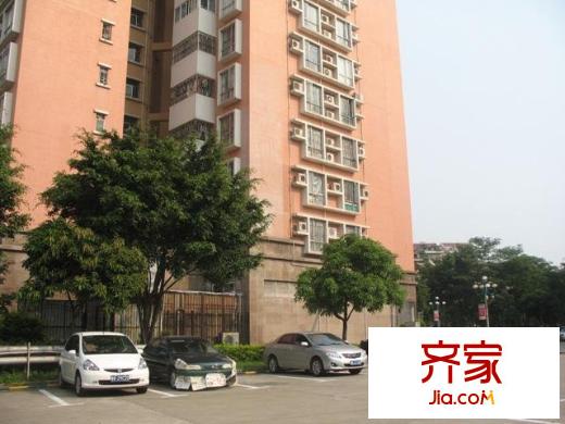 特發(fā)小區(qū)外景圖  