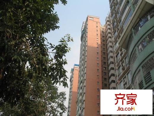 特發(fā)小區(qū)外景圖  