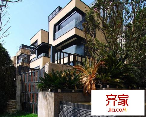 城南優(yōu)品道廣場外景圖