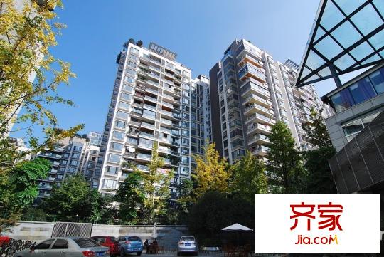 城南優(yōu)品道廣場外景圖