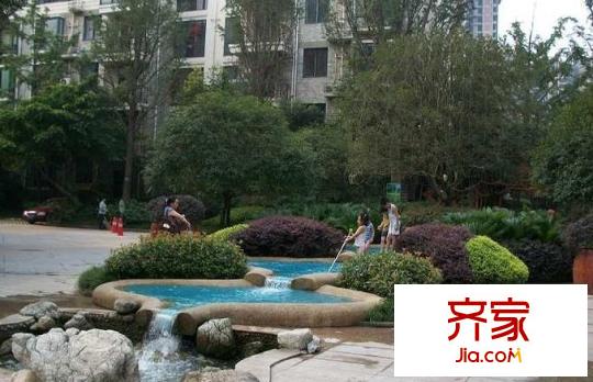 南陽(yáng)錦城外景圖