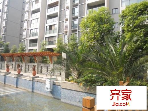 大華水映島外景圖