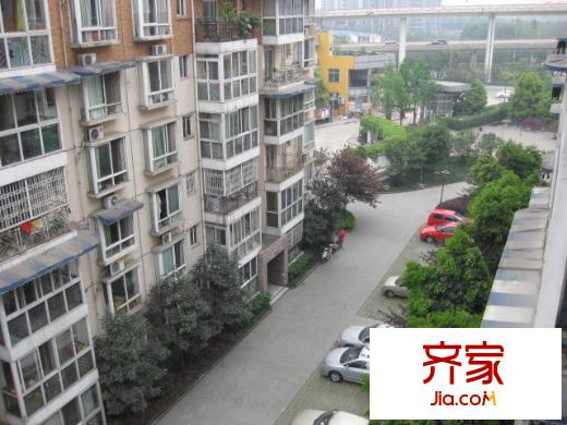 明陽家在回廊外景圖