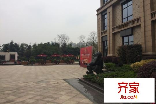 遠(yuǎn)大中央公園售樓處（2015.3）