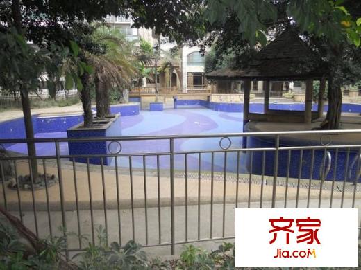 香草國際外景圖