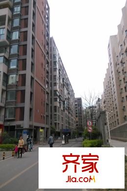 天際首府小區(qū)現(xiàn)房實(shí)景（2015-03-25）