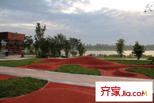 金馬湖壹號(hào)濱河公園