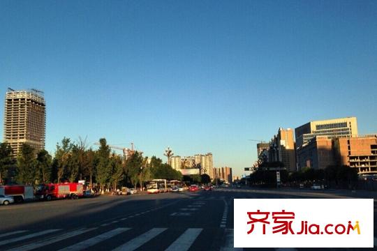 棕櫚長(zhǎng)灘天來(lái)國(guó)際廣場(chǎng)