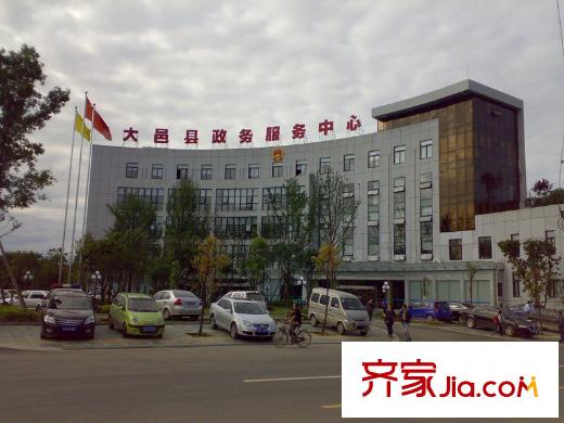 星星卡納灣畔周邊富民路中段政務中心