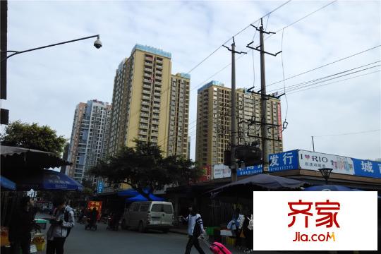 友盛幸福居外立面呈現(xiàn)（2015-3）