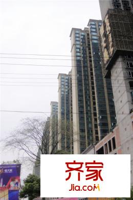 恒大城四期沿街樓棟實景2015-3-30