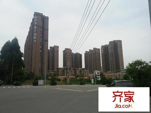 塔子山壹號項(xiàng)目東南方全景（2015-9-15）