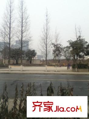 嘉年華國際社區(qū)周邊（2013-2）