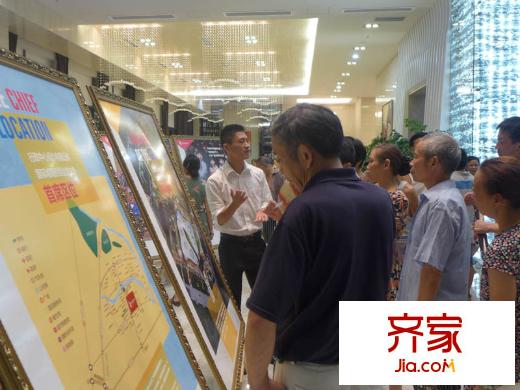 金堂金融中心銷售中心2013.9
