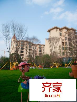 金科中央公園城小區(qū)景觀（2013-11-21）
