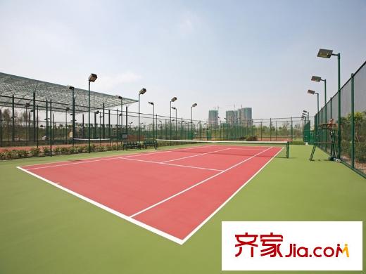 南湖國(guó)際中心網(wǎng)球場(chǎng)