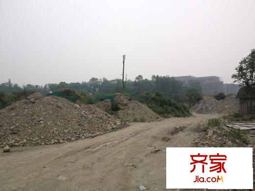 貴通御苑平方米楠城施工地（2013.05）