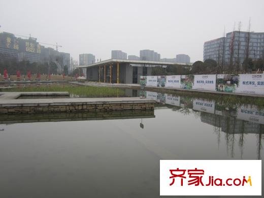 長虹和悅府周邊配套（2013-7-31）