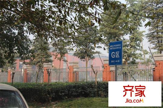 清鳳時(shí)代城項(xiàng)目外街景（2015-12-7）