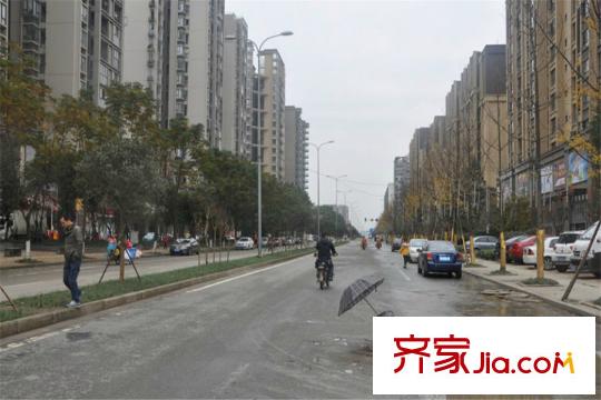 首創(chuàng)光和城項(xiàng)目周邊商業(yè)配套