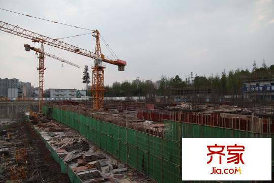 潮蓉金沙彥府工地實(shí)景（2015-3）